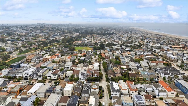 Building Photo - 500 3rd St