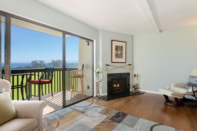 Building Photo - "Charming Waterfront Retreat: Fully Furnished 1-Bedroom with Pool in Carpinteria!"