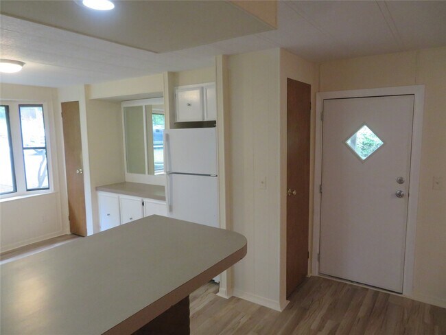 Building Photo - 14209 E Ravine Run