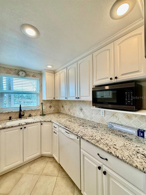Building Photo - 3575 Gulf Blvd