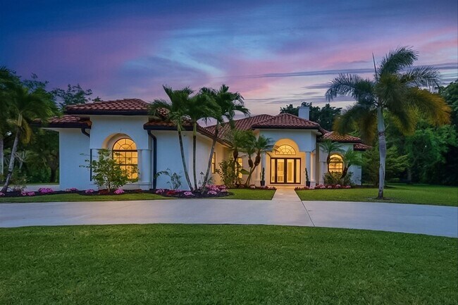 Building Photo - 8717 Estate Dr