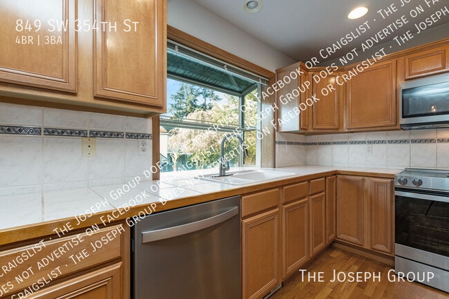 Building Photo - 849 SW 354th St