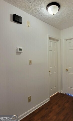 Building Photo - 4063 Coopers Hill Dr SE