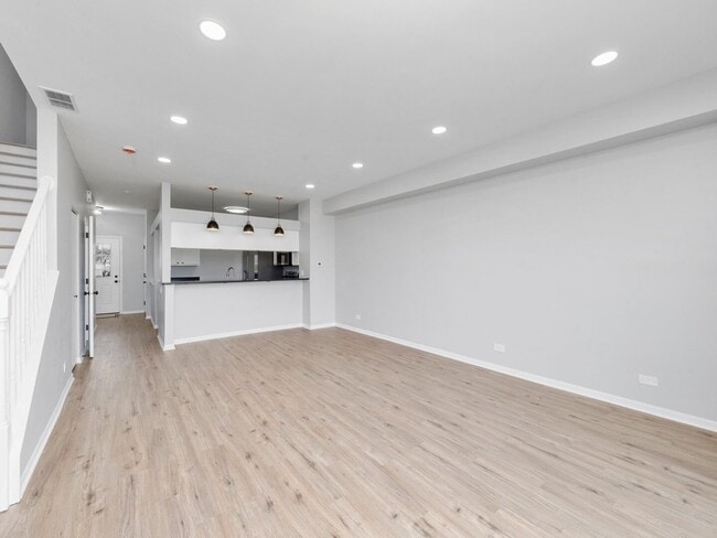 Building Photo - 2589 Arcadia Cir