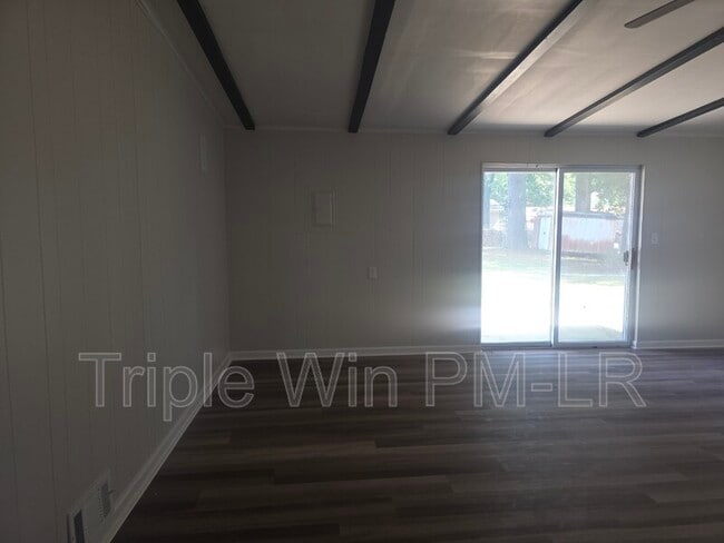 Building Photo - 1516 Gregory St