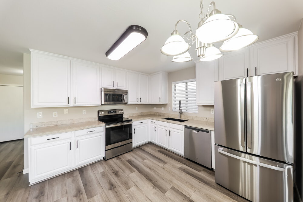 Building Photo - 11830 W Avenida Del Sol