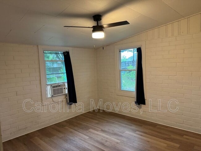 Building Photo - 203 Brushy Creek Rd
