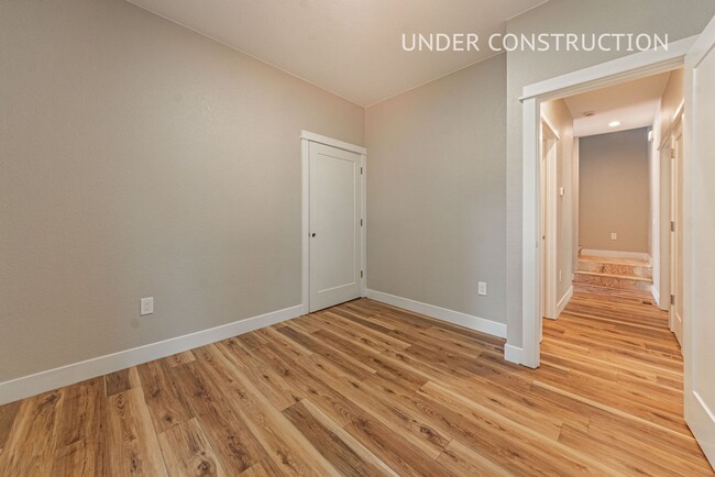 Building Photo - Brand New Woodland Park Townhome!