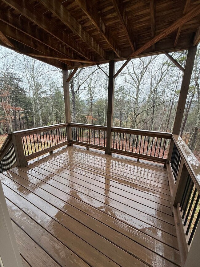 Building Photo - Ooltewah Rental 3 Bedrooms + Full Finished Basement