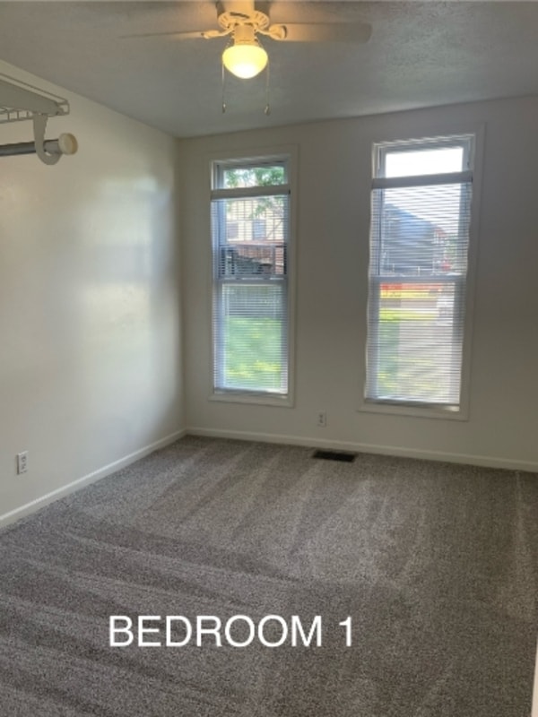 Building Photo - 219 E 13th St