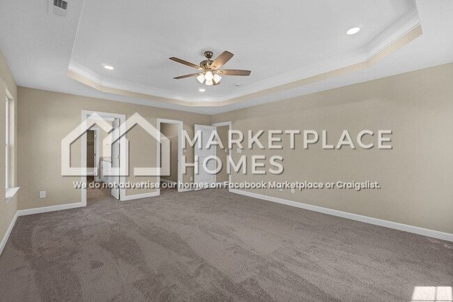 Building Photo - 1518 Charleston Ave