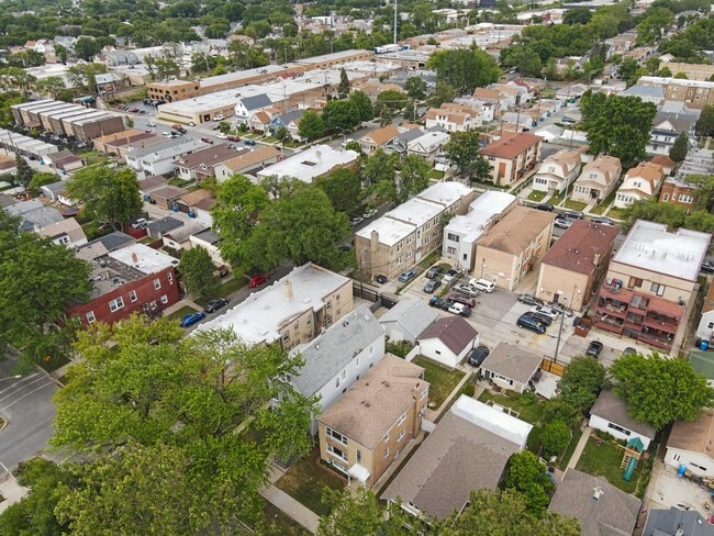 Building Photo - 4711 W Patterson Ave