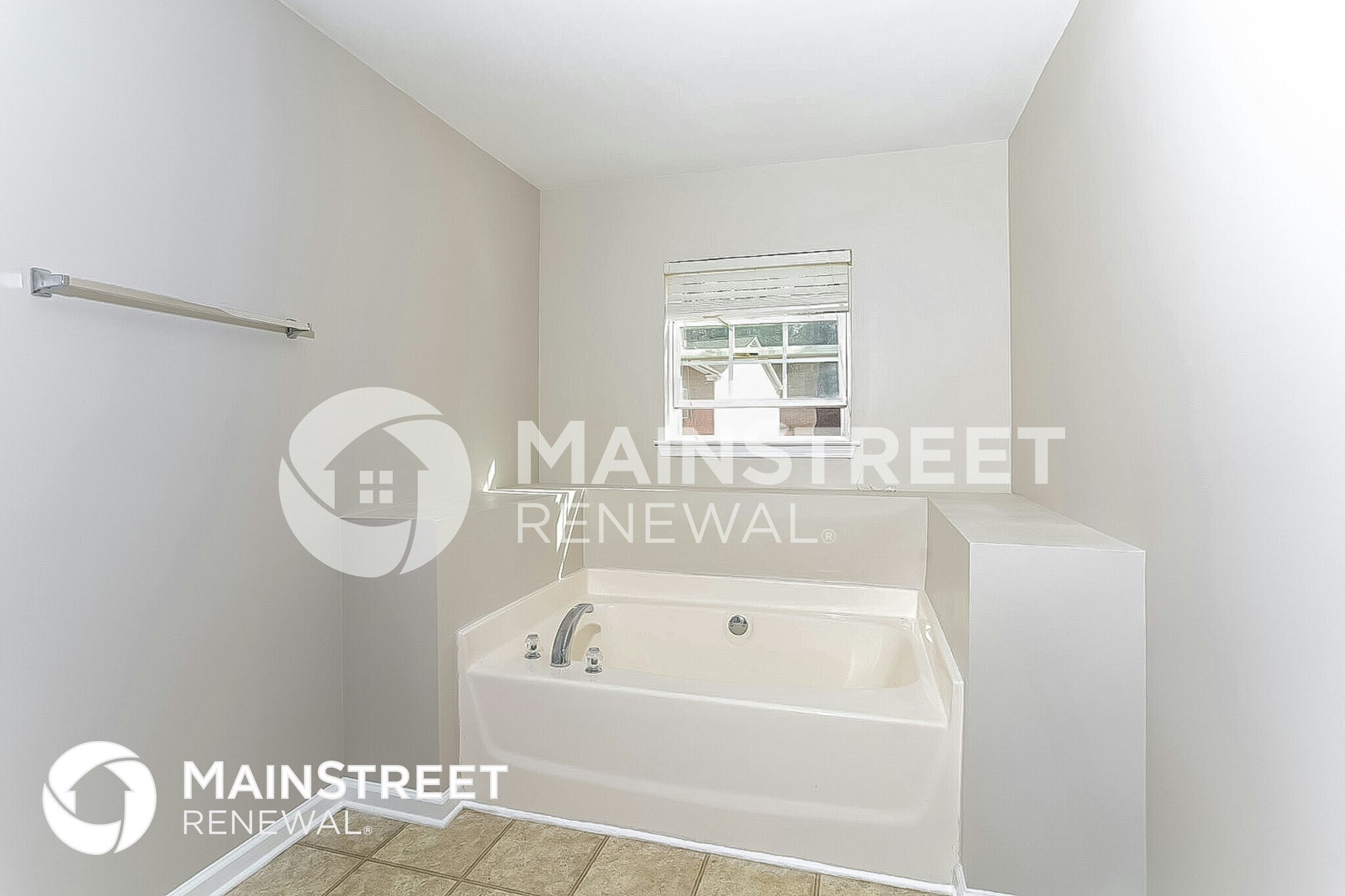 Building Photo - 5118 Upper Elm St