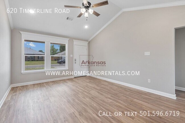 Building Photo - 620 Timberline Rd