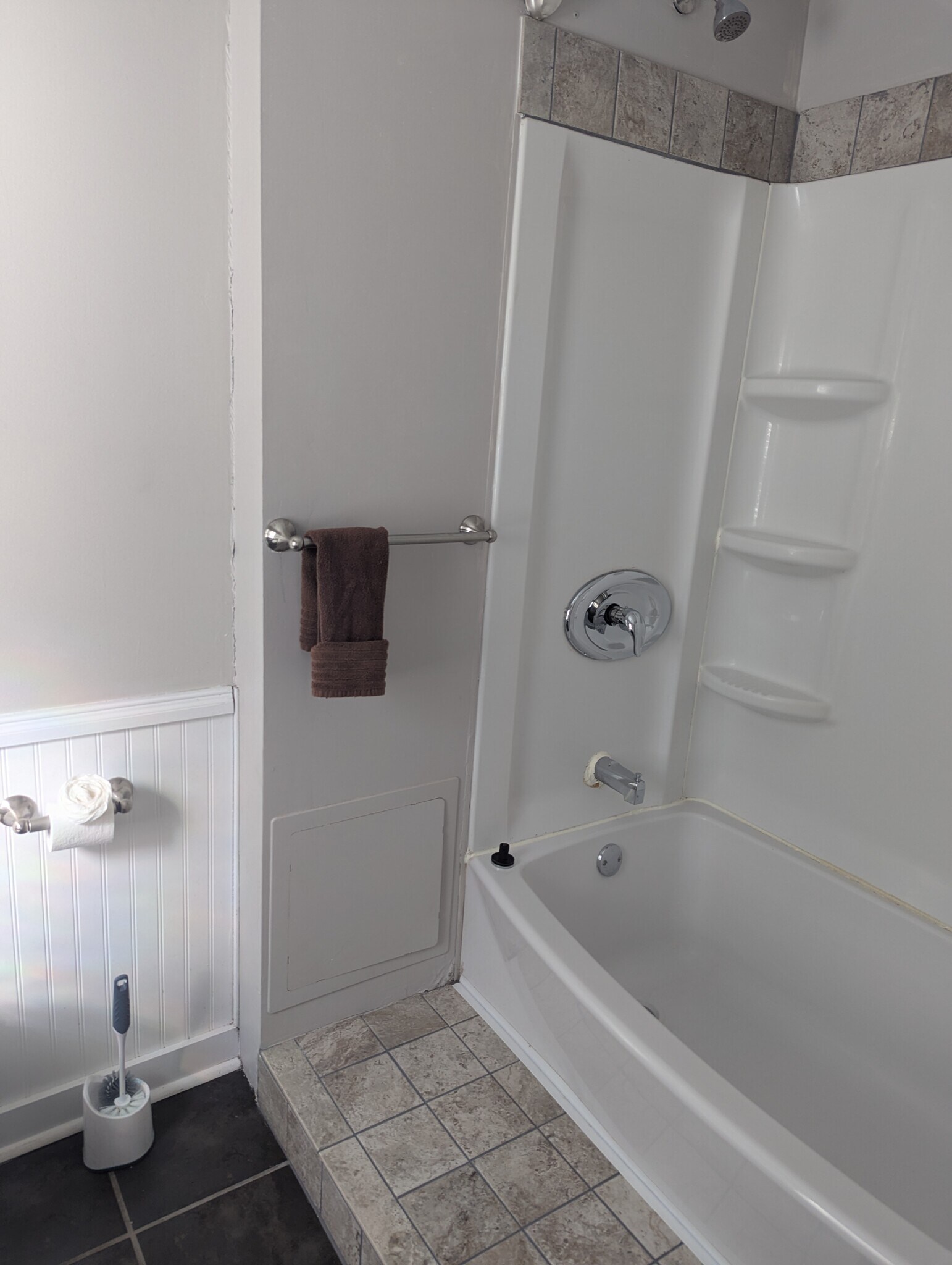 Building Photo - 435 Parker St