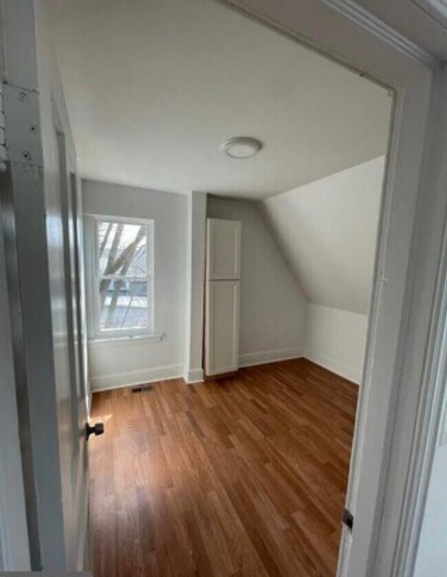 Building Photo - 1224 Herbert St