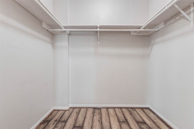 Building Photo - 3114 Maryfield Ln