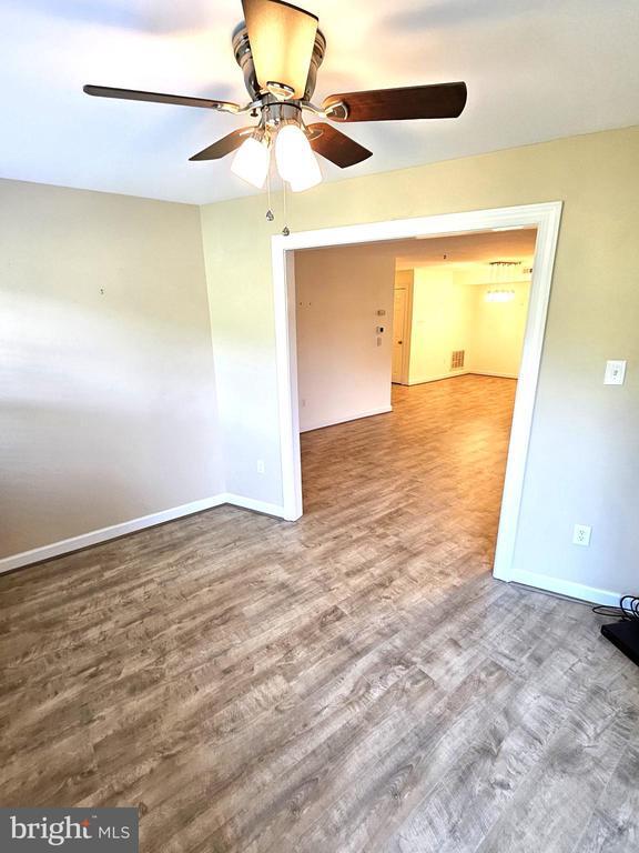 Building Photo - 904 Martell Ct