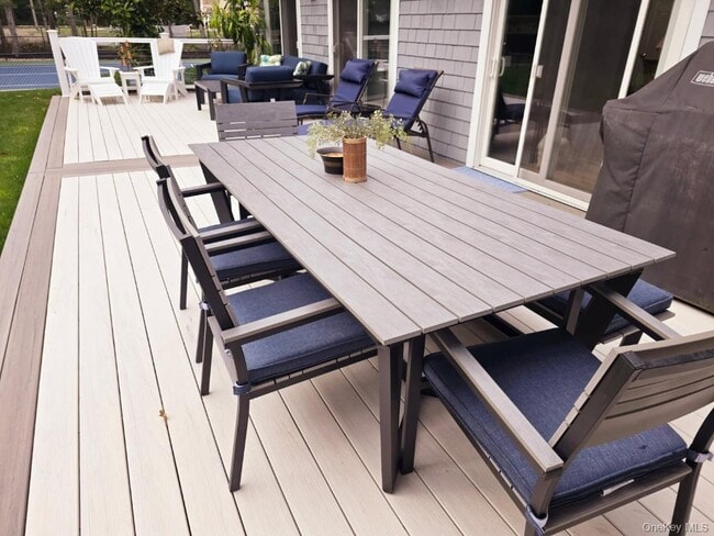 Building Photo - 3 Bennett Dr