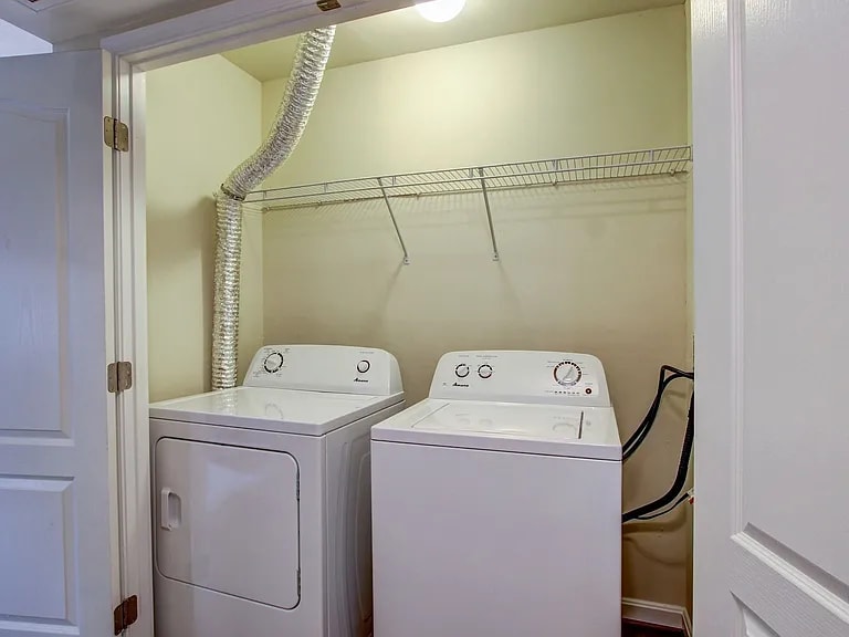 Building Photo - 602 Milldam Ct