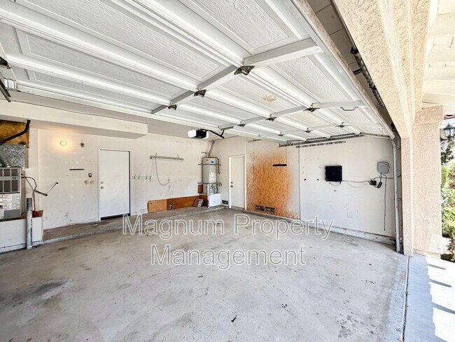 Building Photo - 28291 Tierra Vista Rd