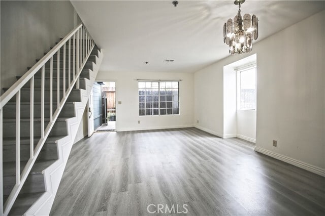 Building Photo - 1211 Huntington Dr