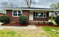 Building Photo - 2660 Chesapeake Blvd