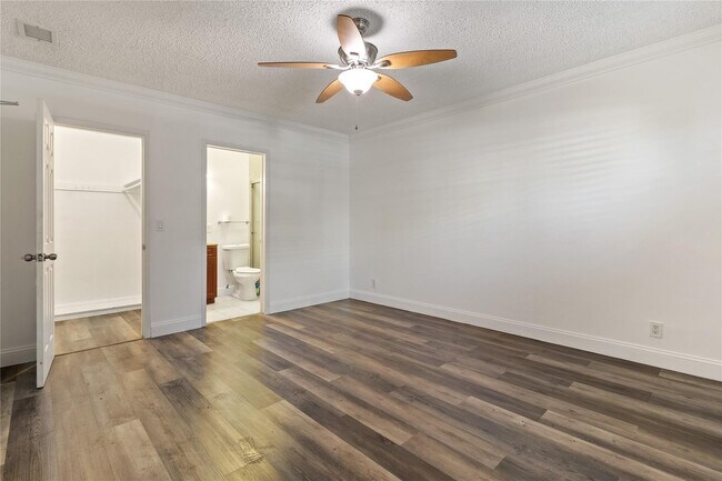 Building Photo - 1450 Atlantic Shores Blvd