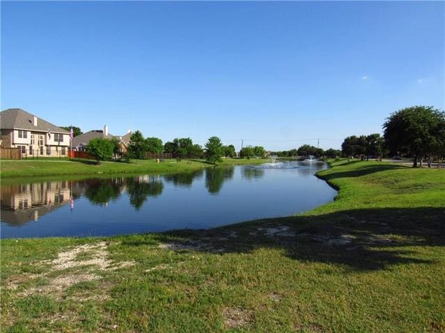 Building Photo - 1811 Lake Travis Dr