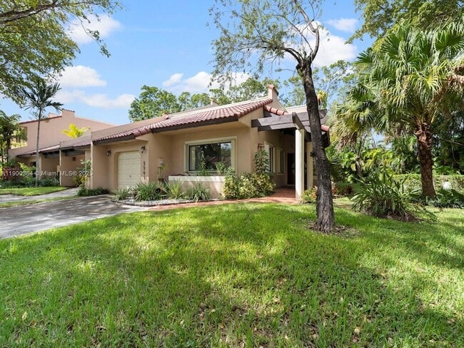 Building Photo - 9941 Costa Del Sol Blvd