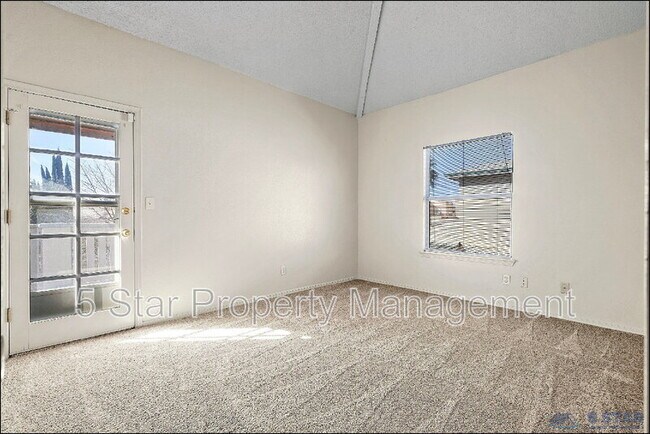 Building Photo - 1315 Olga Mapula Dr