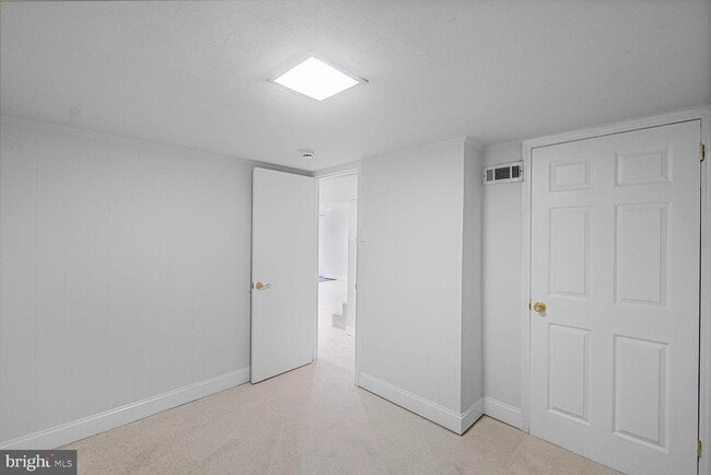 Building Photo - 3906 Ronson Dr