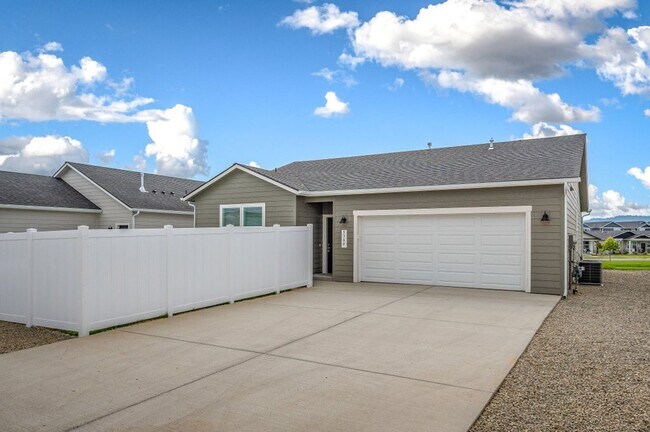 Building Photo - 5364 E Antares Ln