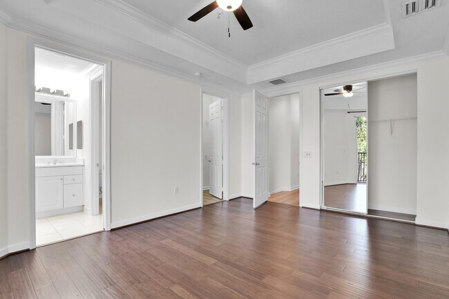 Building Photo - 2441 San Pietro Cir