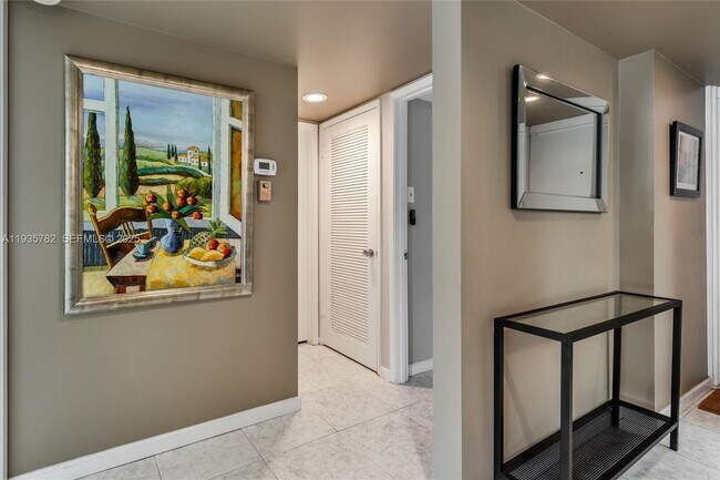 Building Photo - 1401 S Federal Hwy