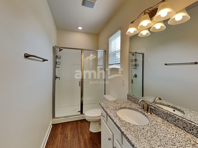 Building Photo - 509 Pine Terrace Dr
