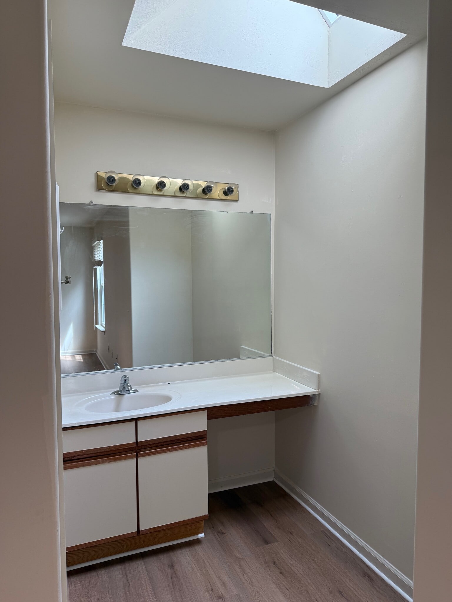 Main bedroom bathroom - 4614 Islander Ct