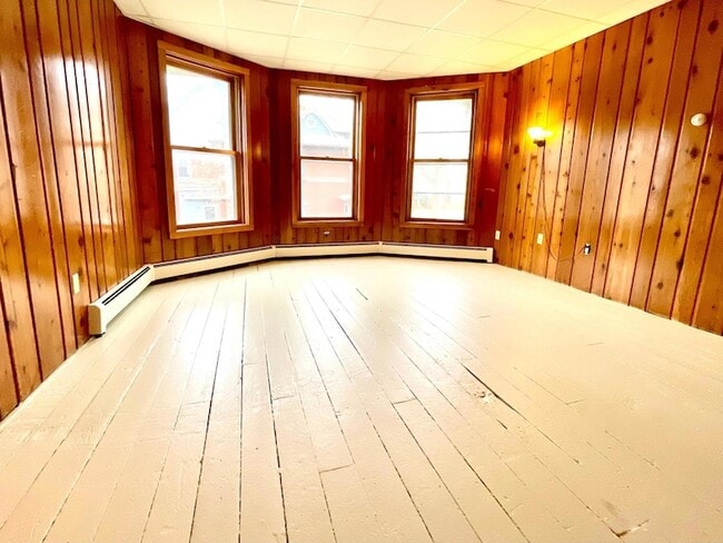 Building Photo - 2193 1st St