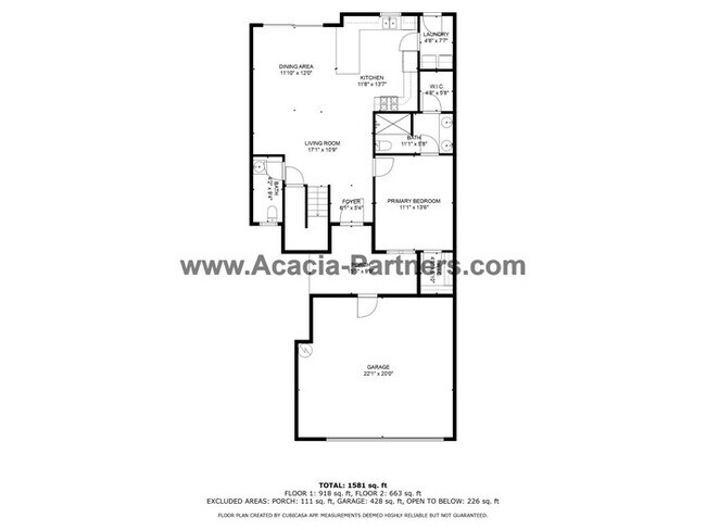 Building Photo - Spacious Three Bedroom Home