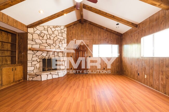 Building Photo - 4743 Levelside Ave