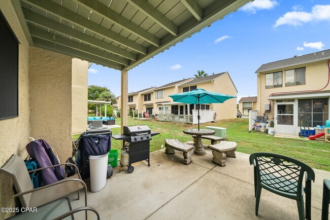 Building Photo - 133 W Leslie Ln