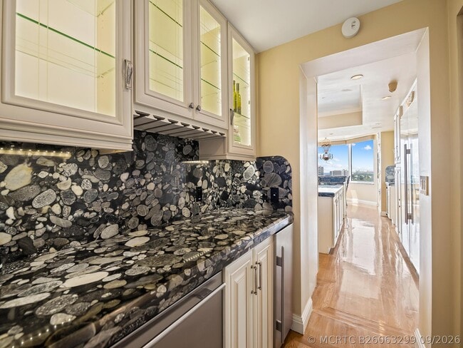 Building Photo - 3055 Harbor Dr