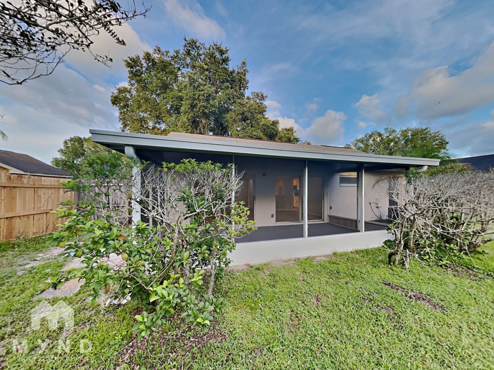 Building Photo - 8150 Tom Sawyer Dr