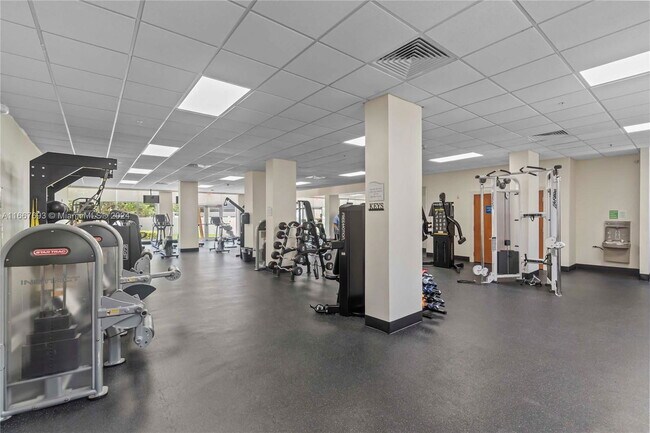 Building Photo - 3001 S Ocean Dr