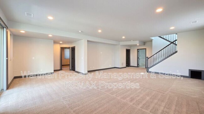Building Photo - 10250 Hewlett's Gulch Ct