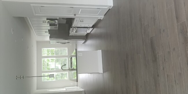Building Photo - 1423 Onnesta Ct