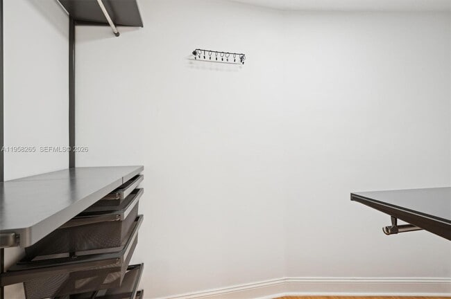 Building Photo - 717 Crandon Blvd