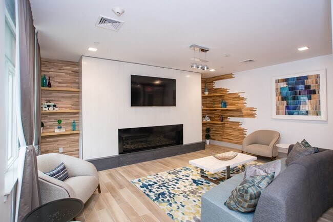 Building Photo - 180 Telford St