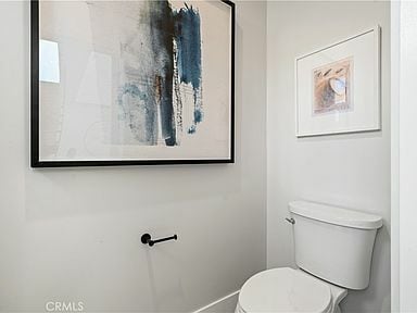 Building Photo - 603 Iris Ave