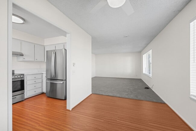 Building Photo - Wonderful Location & Value in Oceana 55+ Community